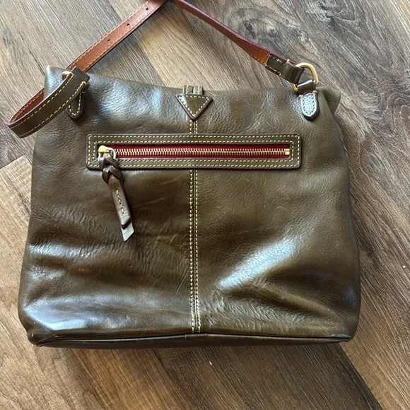 Dooney and Bourke brownish green hues shoulder/crossboy Florentine Leather Bag - Picture 6 of 17